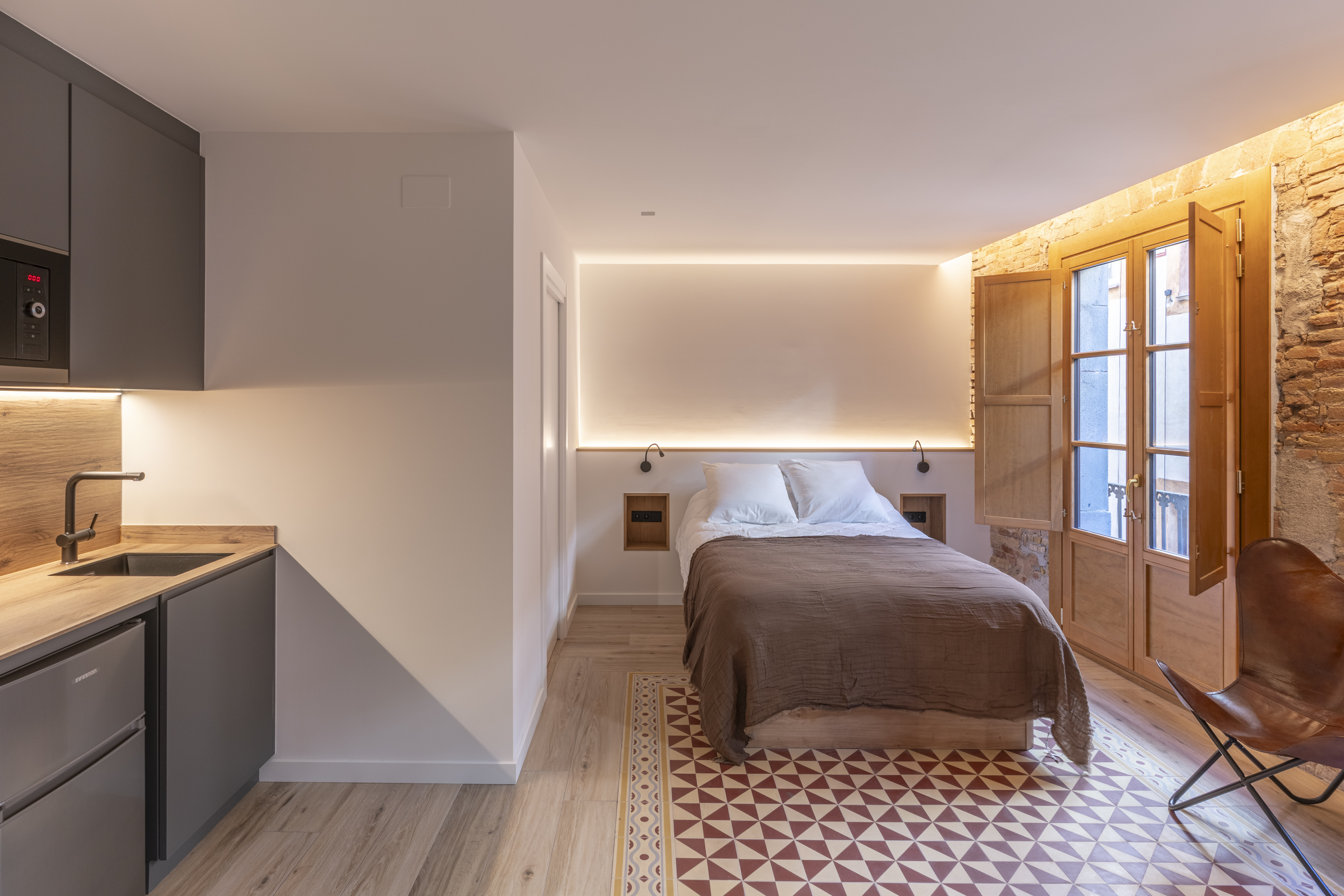 Estudio Gothic II con cocina privada y zona de trabajo
