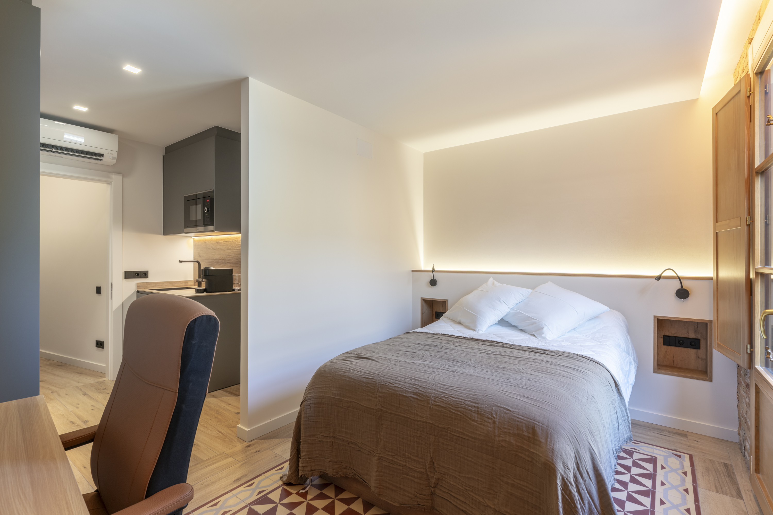 Estudio Gothic III con cocina privada y luz natural